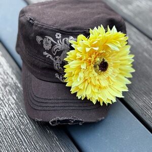 Leader Loga Brown Cap With Yellow Flower Accent